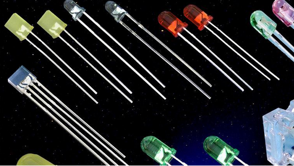 什么是半導(dǎo)體？晶振廠家?guī)湍憧焖倮斫膺@個(gè)概念