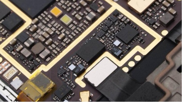 華為推出的折疊屏智能手機(jī)，離不開晶振廠家的產(chǎn)品